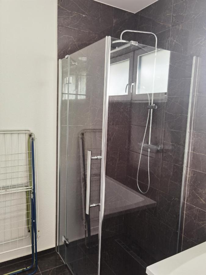 شقة Sunset House Piestany Cervena Veza Banka المظهر الخارجي الصورة